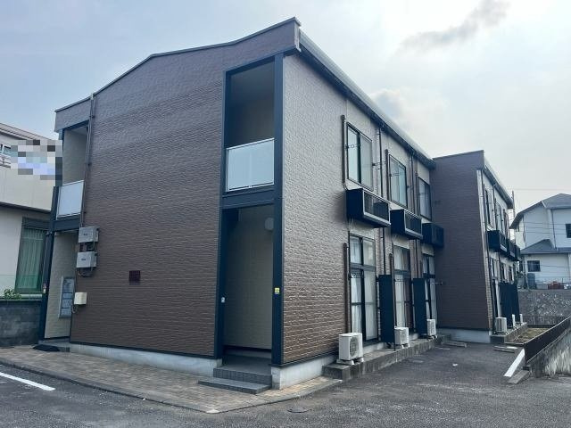 レオパレス緑の外観|外観は落ち着いています