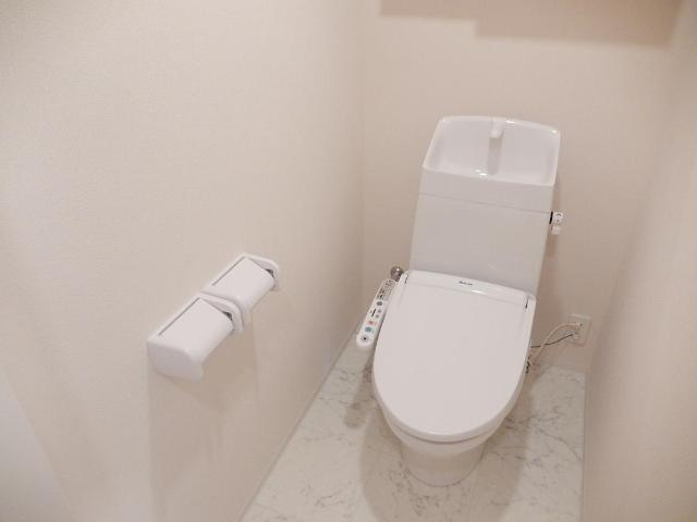アルティアのトイレ|落ち着いたトイレです