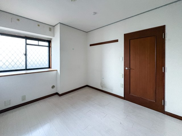 ヴィルドミール成城の居間・リビング