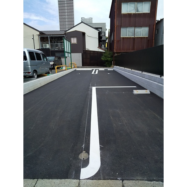 加納伏見町秀福駐車場の外観