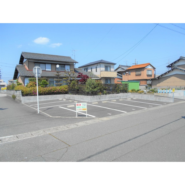 西荘3丁目伊藤駐車場の駐車場