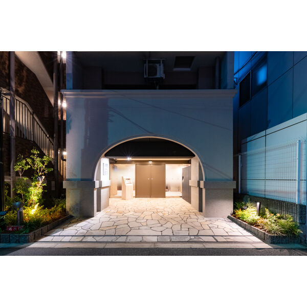 CITY　SPIRE十三東のエントランス