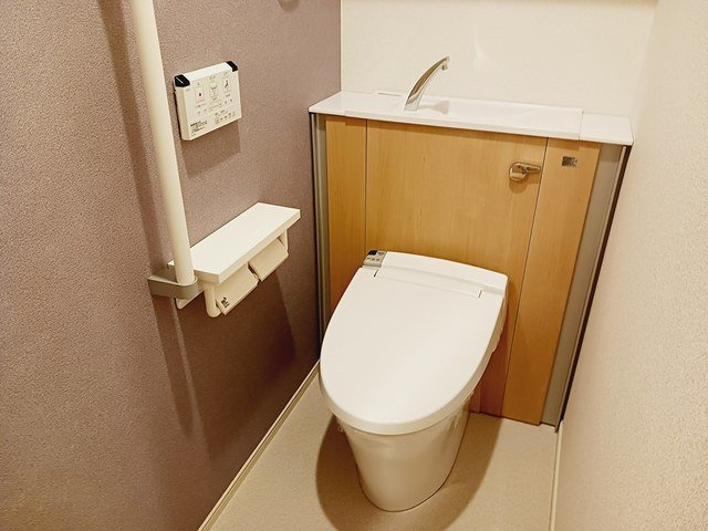 ランドウェルのトイレ|ゆったりとした空間のトイレです
