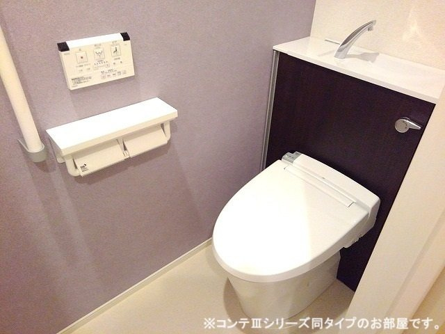 仮称；小室町アパートのトイレ|コンパクトで使いやすいトイレです