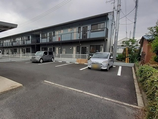 ニューシティの駐車場|駐車場があるので、車を買う予定の方も安心です