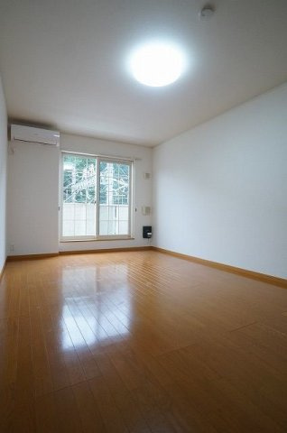 アンジュブローテの内装|内装は落ち着いています