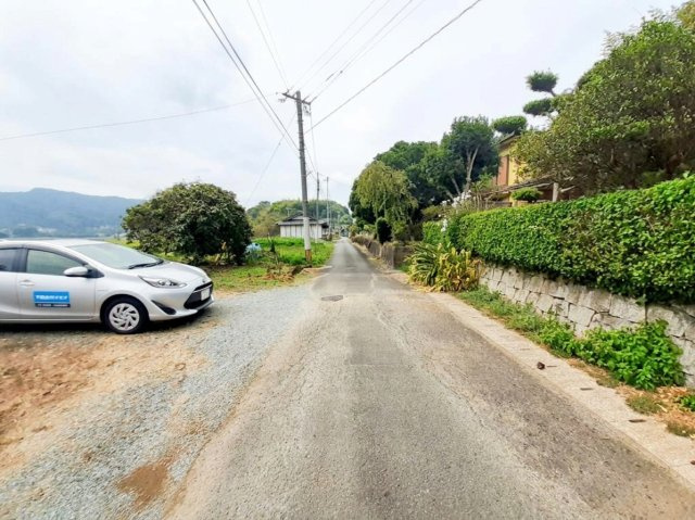 宇土市上網田町の売地の前面道路含む現地写真
