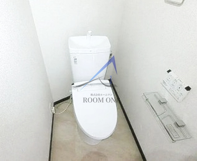 ルクシェール王子のトイレ|トイレです。
