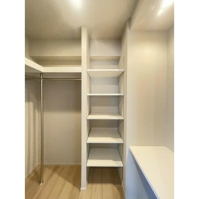 ウエリスアーバン住吉ＥＡＳＴ(ウエリスアーバンスミヨシイースト)の収納