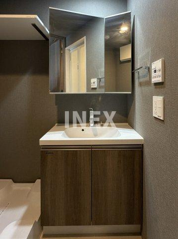 横浜市中区曙町２丁目の賃貸マンションの独立洗面台