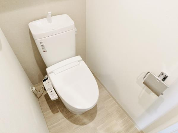 リージア中野新橋のトイレ|コンパクトで使いやすいトイレです