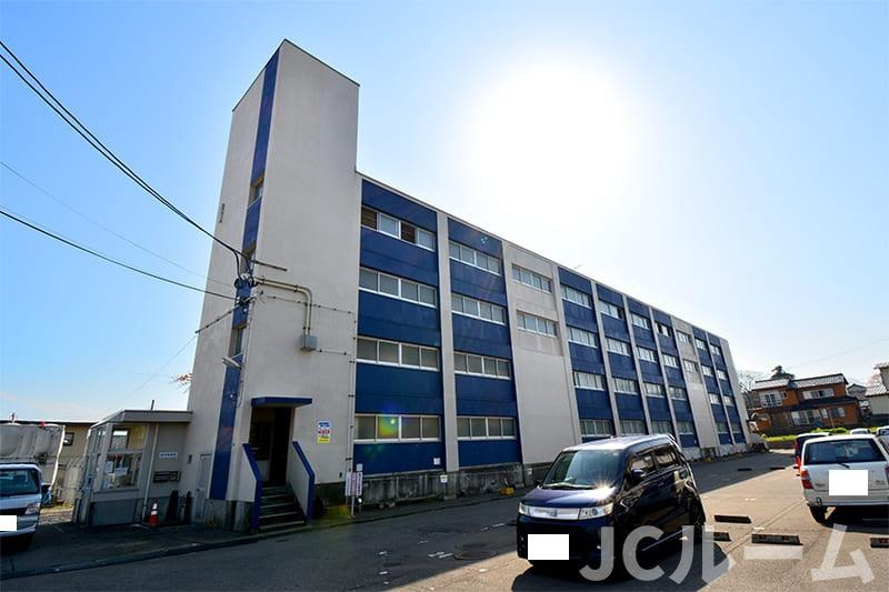 アシスト上越マンションⅠの外観