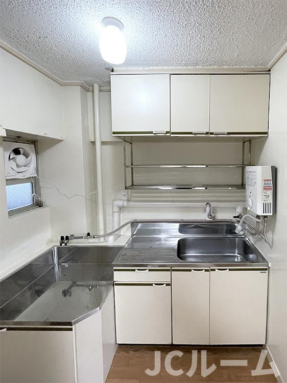 アシスト上越マンションⅠのキッチン|同間取り別の部屋の写真です