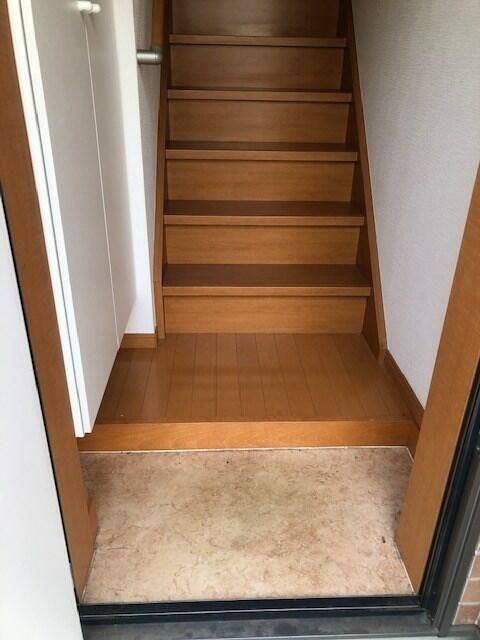 ブルージュ柿の木坂の玄関