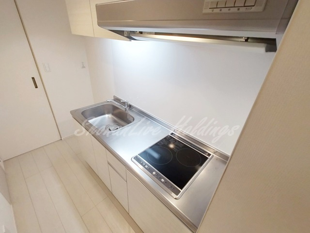 平塚市代官町の賃貸マンションのキッチン|広々としたキッチンです♪