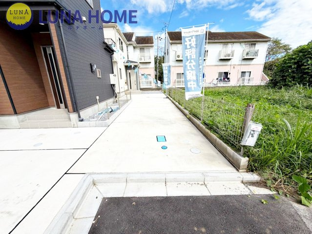 土浦市下高津3丁目　新築戸建　A号棟の駐車場