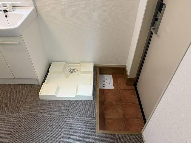 レジデンストーキョー南砂の玄関