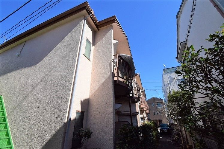 リリーハイツの外観