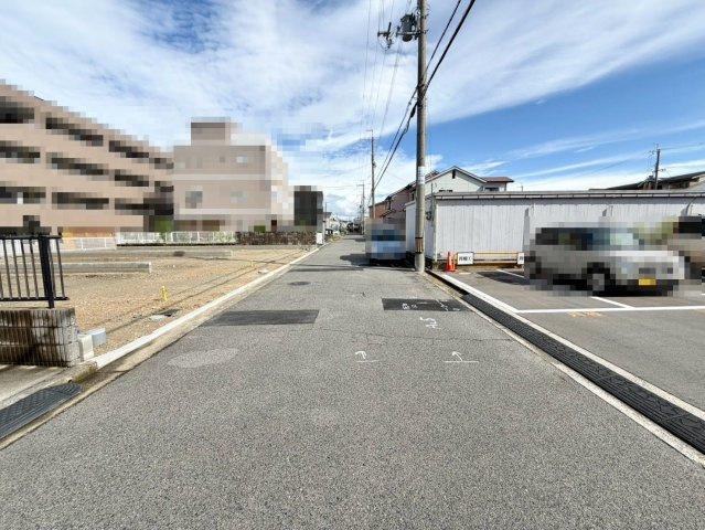 土塔町　売土地　全３区画の前面道路含む現地写真|閑静な住宅街で叶える穏やかな新生活をここではじませんか♪