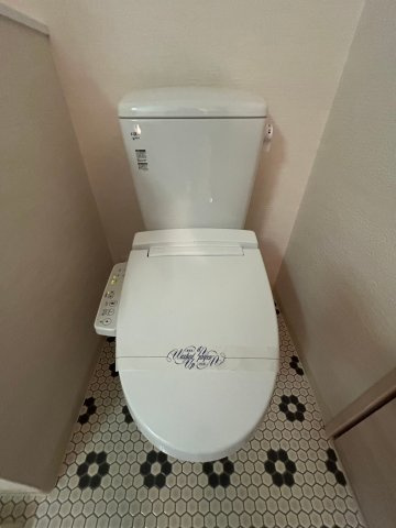 アイボリーポワント難波WESTのトイレ