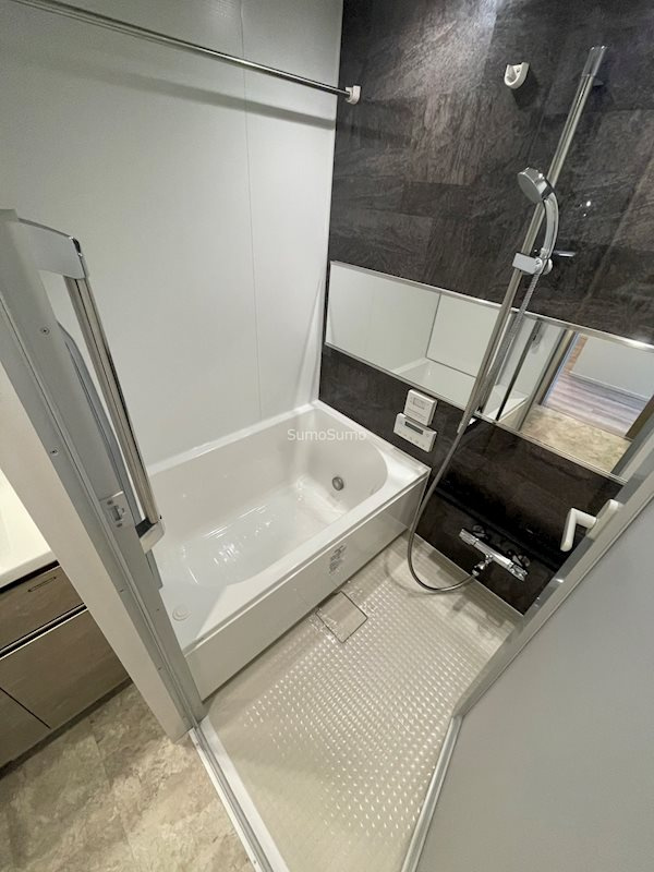 SK RESIDENCES SHINSAIBASHI (旧 SK RESIDENCE)の浴室