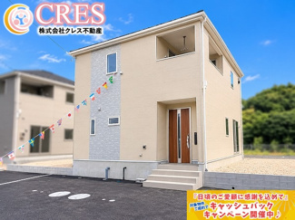【外観】 | ☆☆新築分譲　好間町上好間第5A　地震に強い安心住宅　全３棟！！ご案内随時受付中です！！ | ※完成しました！！現地ご見学できます！！
親水コーティング外壁材を採用。雨を浮かせて汚れを落とす「親水コート」で綺麗を長持ち！