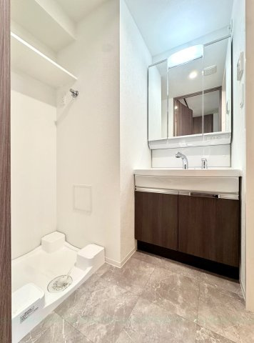 CREST TAPP浅間町の独立洗面台