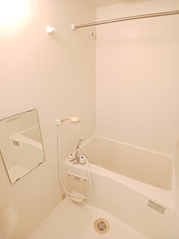 ノールヴィクトワールの浴室|日々の疲れを癒すお風呂付です