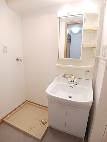 ノールヴィクトワールの洗面所|忙しい朝には欠かせない洗面所です