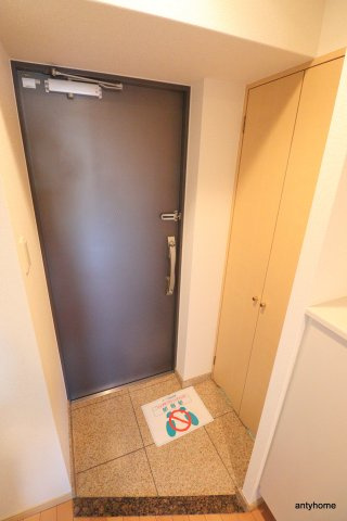 ディナスティ都島北通　仲介手数料無料の玄関