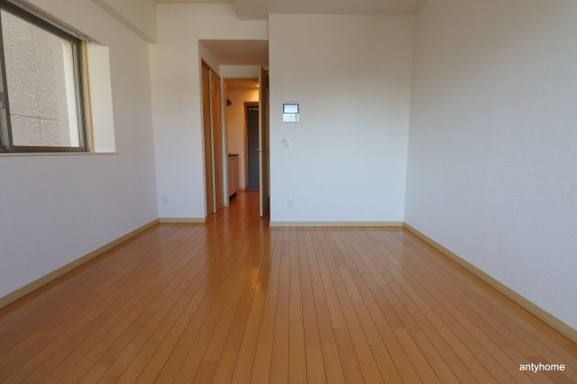 ディナスティ都島北通　仲介手数料無料の洋室