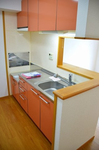 ファミ－ルおおねのキッチン|きれいなキッチンです
