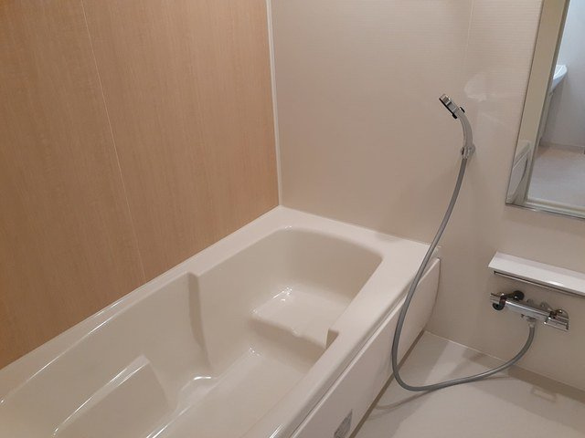 日々の疲れを癒すお風呂付です
