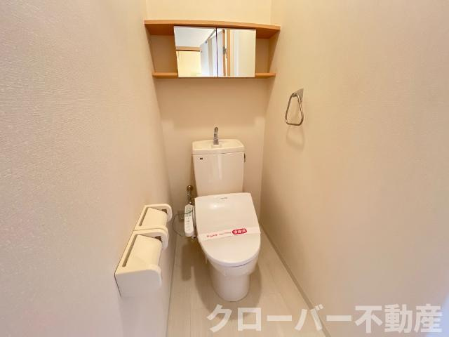 アンベリール南のトイレ|シャワー付トイレ