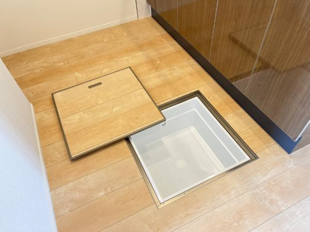 床下収納