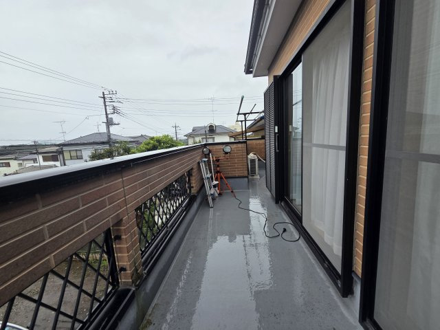 東松山市野田　中古戸建　のバルコニー