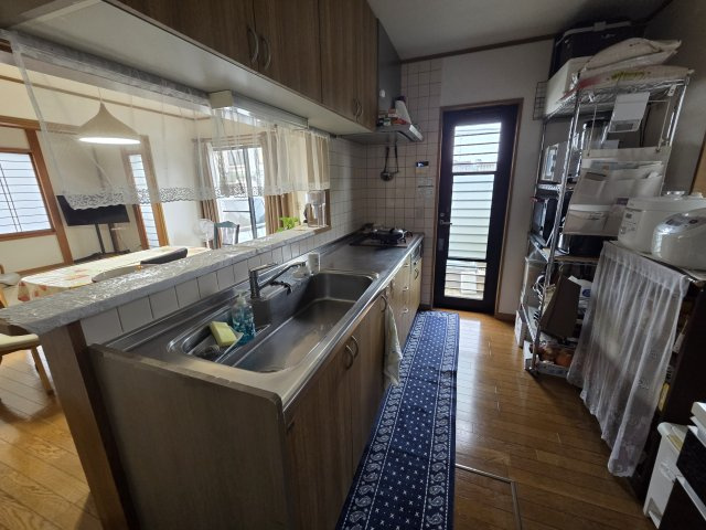 東松山市野田　中古戸建　のキッチン