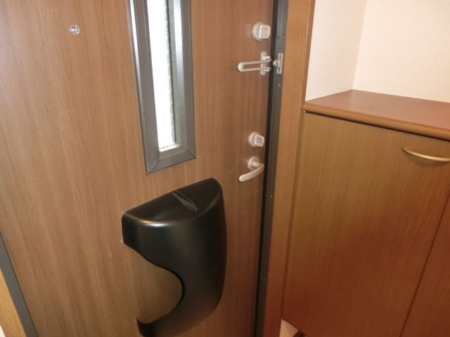 メイプルタウン川越的場Bの玄関