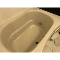 コンパクトで使いやすいお風呂です