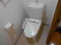 清潔感のあるトイレです