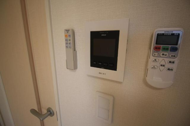 カメラ付インターホン