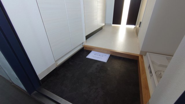 ゆったりとした玄関です