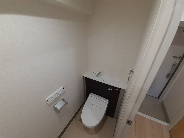 【トイレ】 | ＣＯＲＰＯＹＡＫＡアテカーバル | 清潔感のあるトイレです