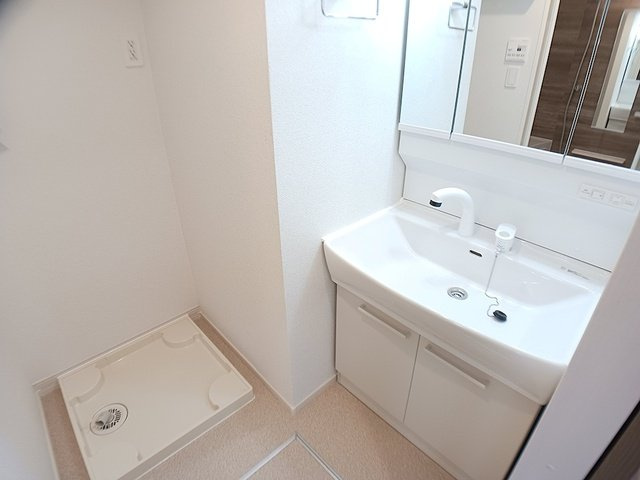 忙しい朝には欠かせない洗面所です