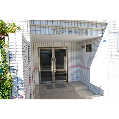 明るい色調の室内です
