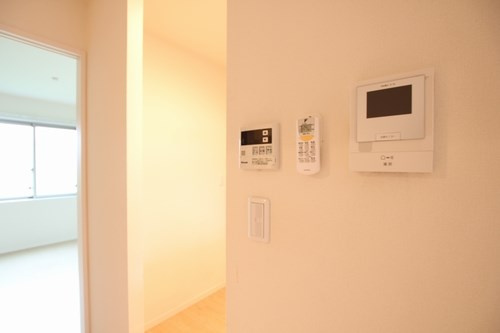 SHM アコールの設備|インターホン等　※別部屋反転間取り写真につき若干相違有