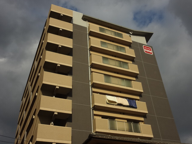 姫路市飾磨区三宅１丁目の賃貸マンションの外観