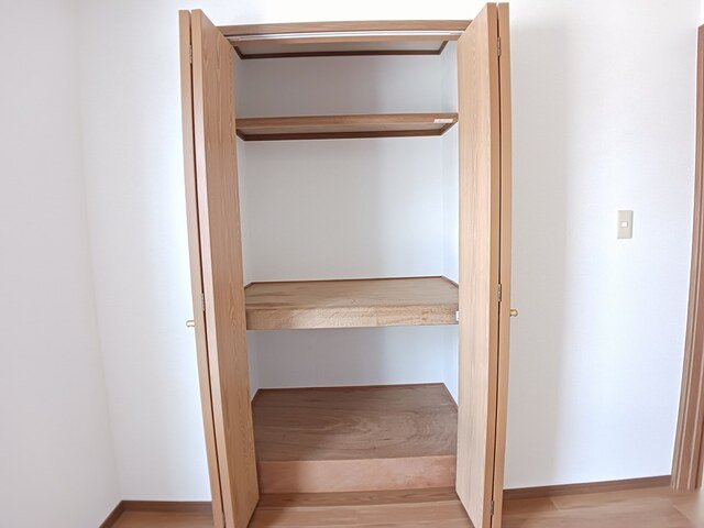 クレストヨコセキの収納