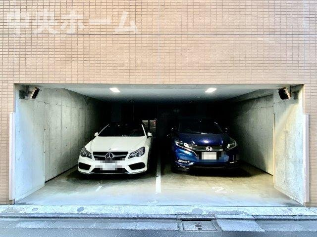 ルピナス両国リバースクエアの駐車場|【敷地内駐車場】最新の空き状況や費用などの詳細は担当スタッフまでお問い合わせください。