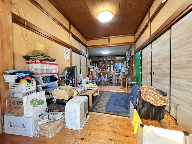 玉名郡南関町　中古一戸建ての居間・リビング